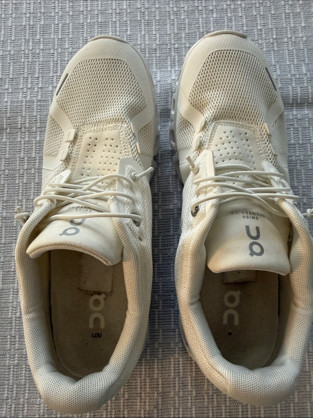 On Running Women’s Sneakers in White